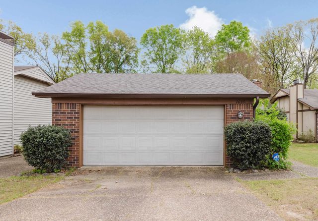 1605 Pickering Drive, Little Rock, AR 72211