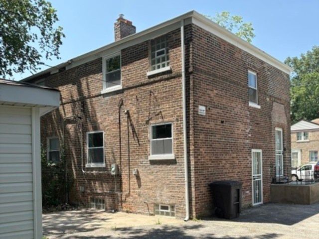 9737 S Merrill Avenue, Chicago, IL 60617