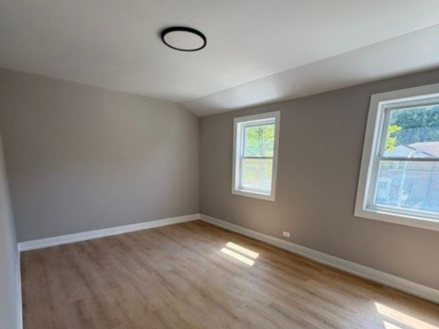 9737 S Merrill Avenue, Chicago, IL 60617