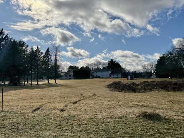 515 SACRAMENTO STREET, Berlin, WI 54923