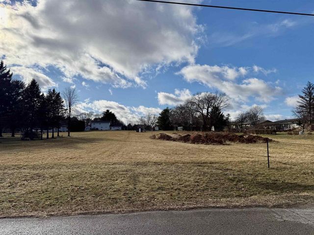 515 SACRAMENTO STREET, Berlin, WI 54923