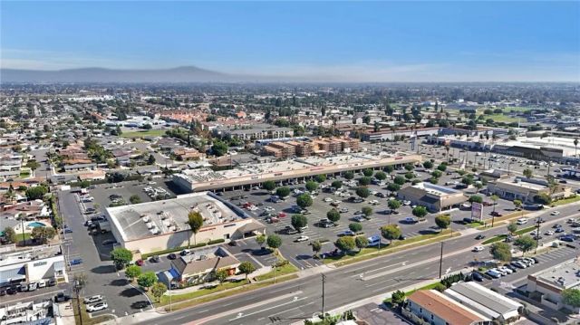 6741 Lincoln 32, Buena Park, CA 90620