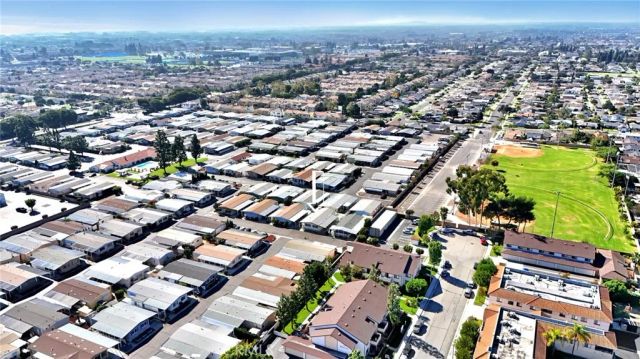 6741 Lincoln 32, Buena Park, CA 90620