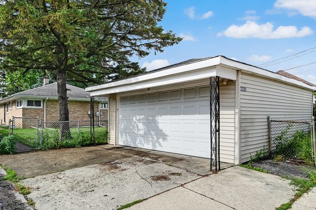 3309 WILCOX Avenue, Bellwood, IL 60104