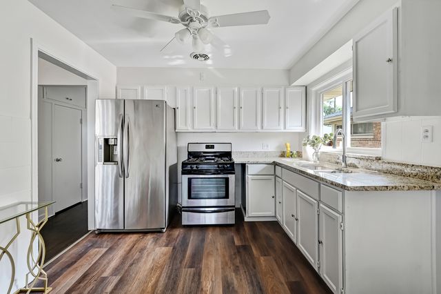 3309 WILCOX Avenue, Bellwood, IL 60104