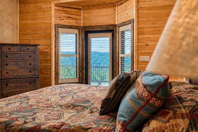 215 Snake Nation Overlook, Blue Ridge, GA 30513