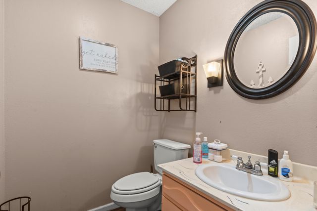 231 Independence Dr, Hot Springs, AR 71913