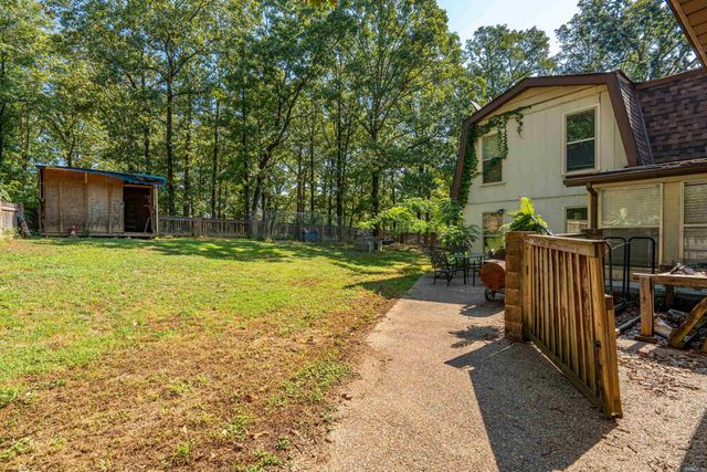 231 Independence Dr, Hot Springs, AR 71913