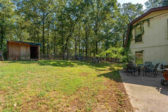 231 Independence Dr, Hot Springs, AR 71913