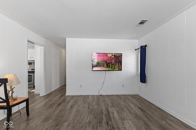 5548 S Randolph Street, Indianapolis, IN 46227