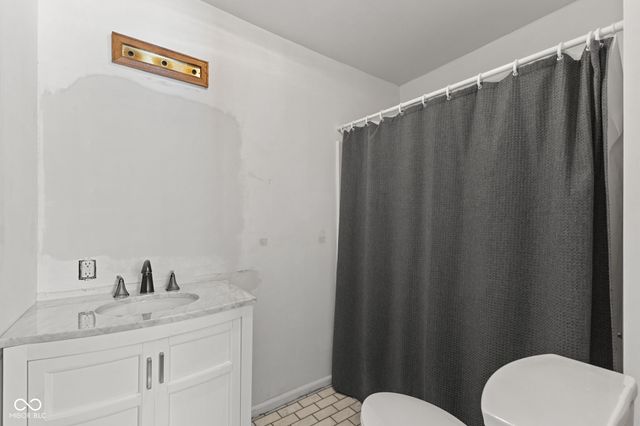 5548 S Randolph Street, Indianapolis, IN 46227