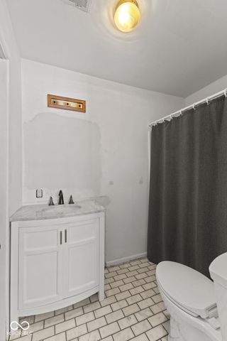 5548 S Randolph Street, Indianapolis, IN 46227