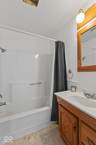 5548 S Randolph Street, Indianapolis, IN 46227