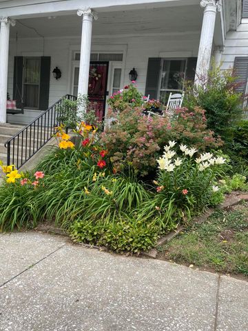 218 W Campbell Street, Frankfort, KY 40601
