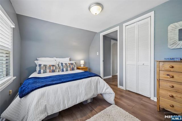 14 Grove Terrace, Montclair, NJ 07042