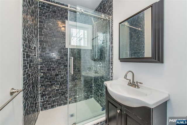 14 Grove Terrace, Montclair, NJ 07042