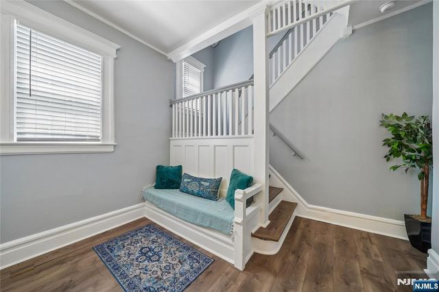 14 Grove Terrace, Montclair, NJ 07042