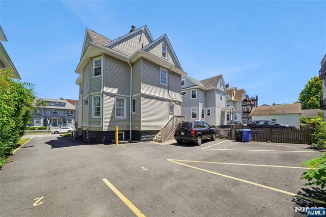 14 Grove Terrace, Montclair, NJ 07042