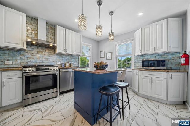 14 Grove Terrace, Montclair, NJ 07042