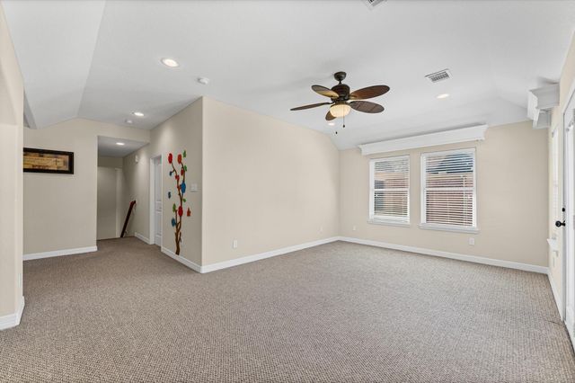 10447 Tree Hollow Circle, La Porte, TX 77571