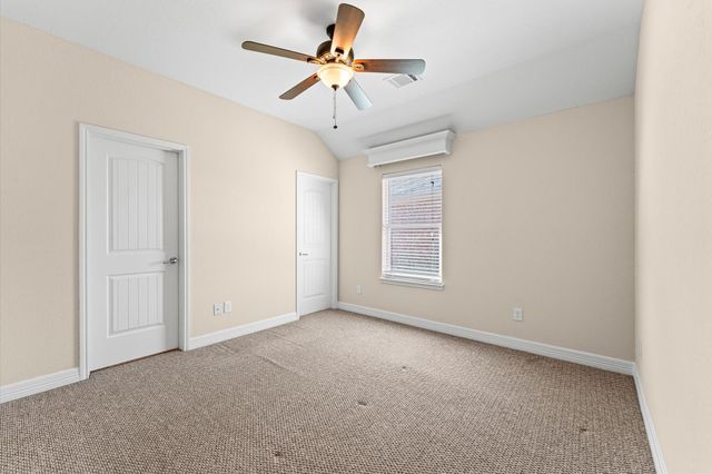 10447 Tree Hollow Circle, La Porte, TX 77571