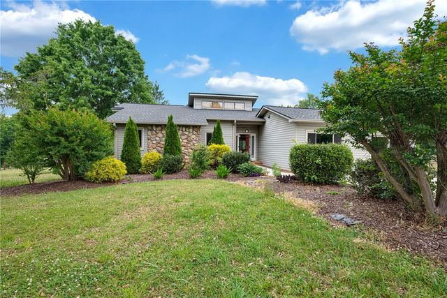 433 Latham Road, Easley, SC 29640