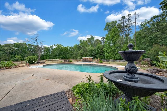 433 Latham Road, Easley, SC 29640