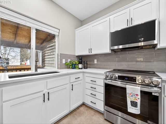 19446 PRAIRIE VIEW Ter, Oregon City, OR 97045