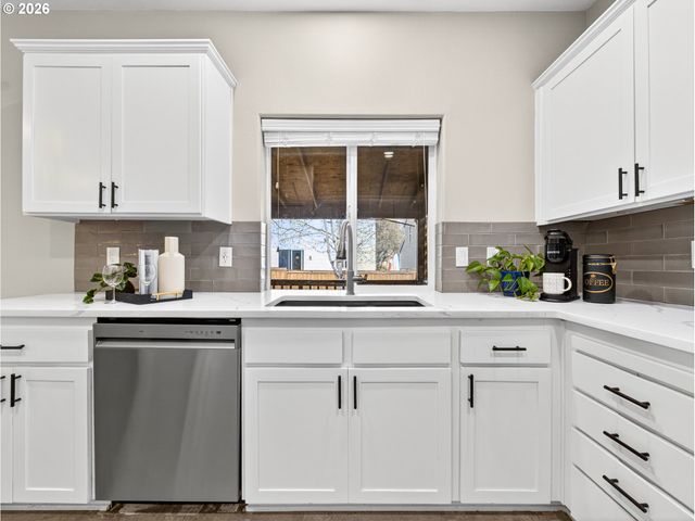 19446 PRAIRIE VIEW Ter, Oregon City, OR 97045