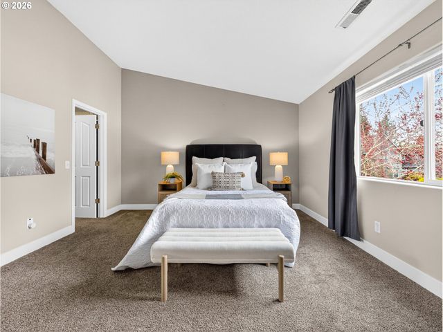 19446 PRAIRIE VIEW Ter, Oregon City, OR 97045