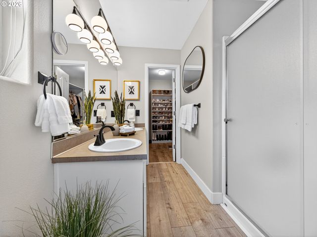 19446 PRAIRIE VIEW Ter, Oregon City, OR 97045