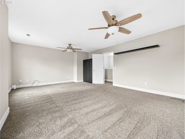 19446 PRAIRIE VIEW Ter, Oregon City, OR 97045