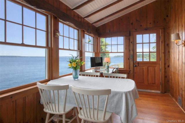 2662 Paradise Shores Road, Southold, NY 11971