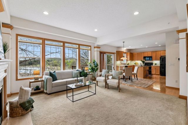 1174 Savanna Trail, Victoria, MN 55386