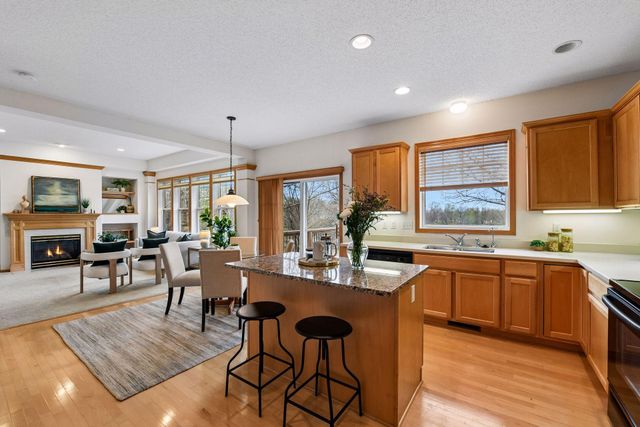 1174 Savanna Trail, Victoria, MN 55386