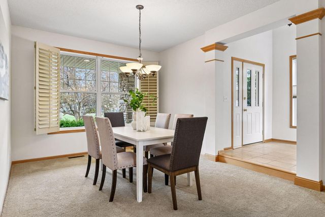 1174 Savanna Trail, Victoria, MN 55386