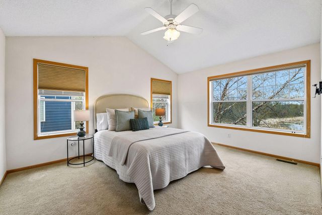 1174 Savanna Trail, Victoria, MN 55386