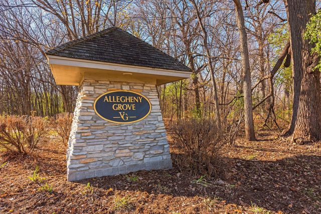 1174 Savanna Trail, Victoria, MN 55386