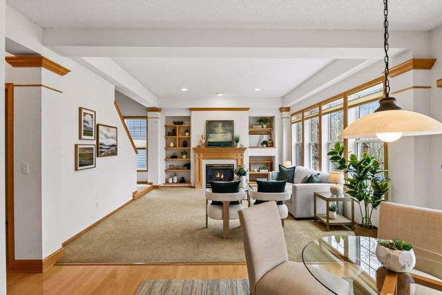 1174 Savanna Trail, Victoria, MN 55386