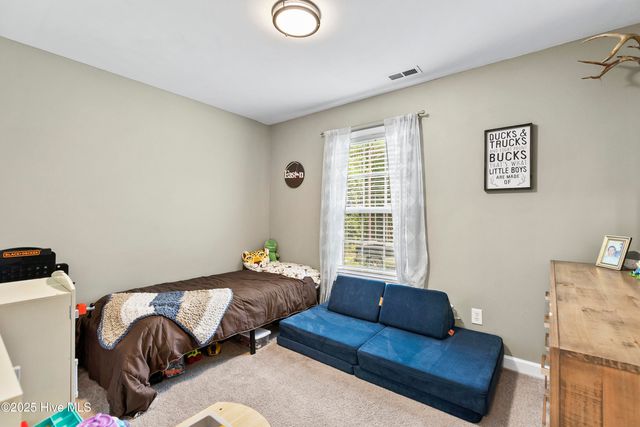2514 Dawson Cabin Road, Jacksonville, NC 28540