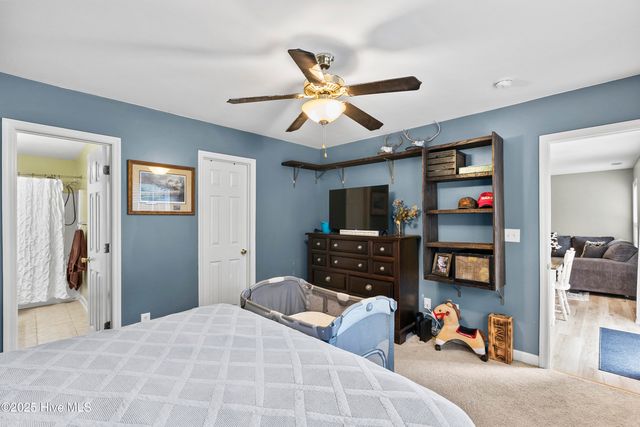 2514 Dawson Cabin Road, Jacksonville, NC 28540