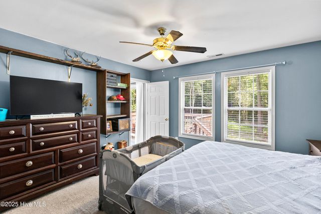 2514 Dawson Cabin Road, Jacksonville, NC 28540