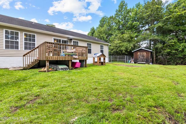2514 Dawson Cabin Road, Jacksonville, NC 28540