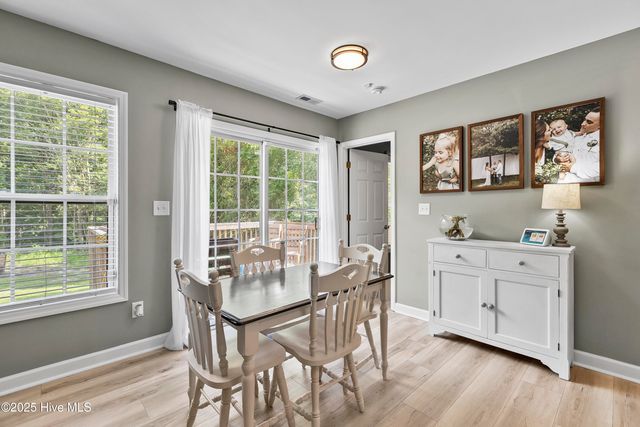 2514 Dawson Cabin Road, Jacksonville, NC 28540