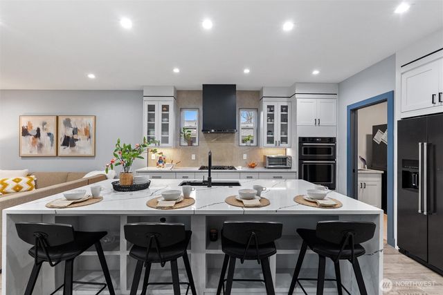 23907 53rd Avenue W, Mountlake Terrace, WA 98043