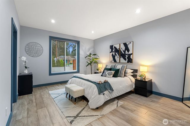 23907 53rd Avenue W, Mountlake Terrace, WA 98043