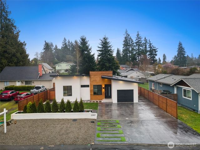 23907 53rd Avenue W, Mountlake Terrace, WA 98043