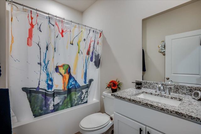 9610 E Creed St, Wichita, KS 67210