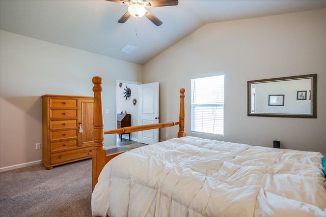 9610 E Creed St, Wichita, KS 67210