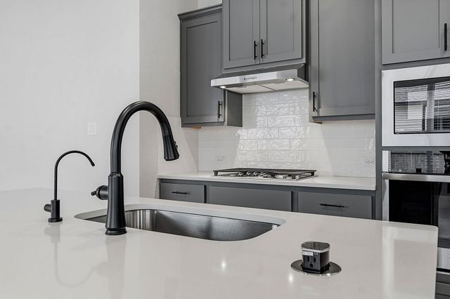 158 Paul Pena DR, San Marcos, TX 78666